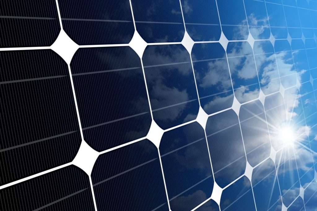 EPSRC 150421 SolarPanels GettyImages 1200065211