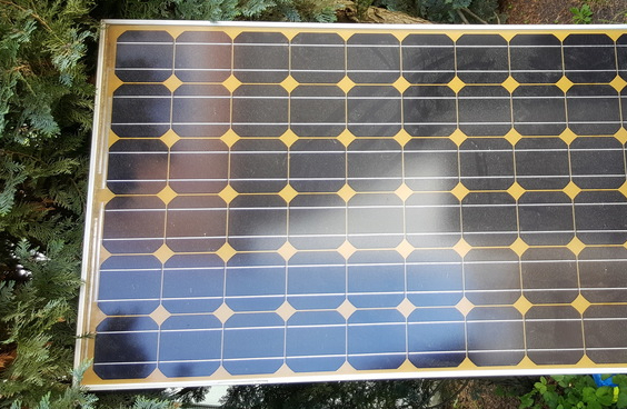 WHY ARE MY FLEXIBLE SOLAR PANELS YELLOWING?