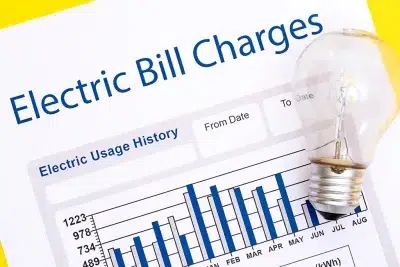 Is Solar Worth It： Average Monthly Electric Bill with Solar Panels 2024