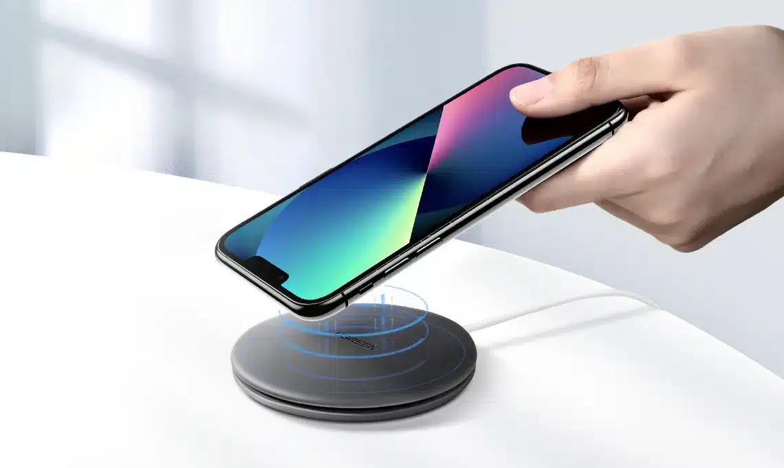 Wireless Charging Cell Phone